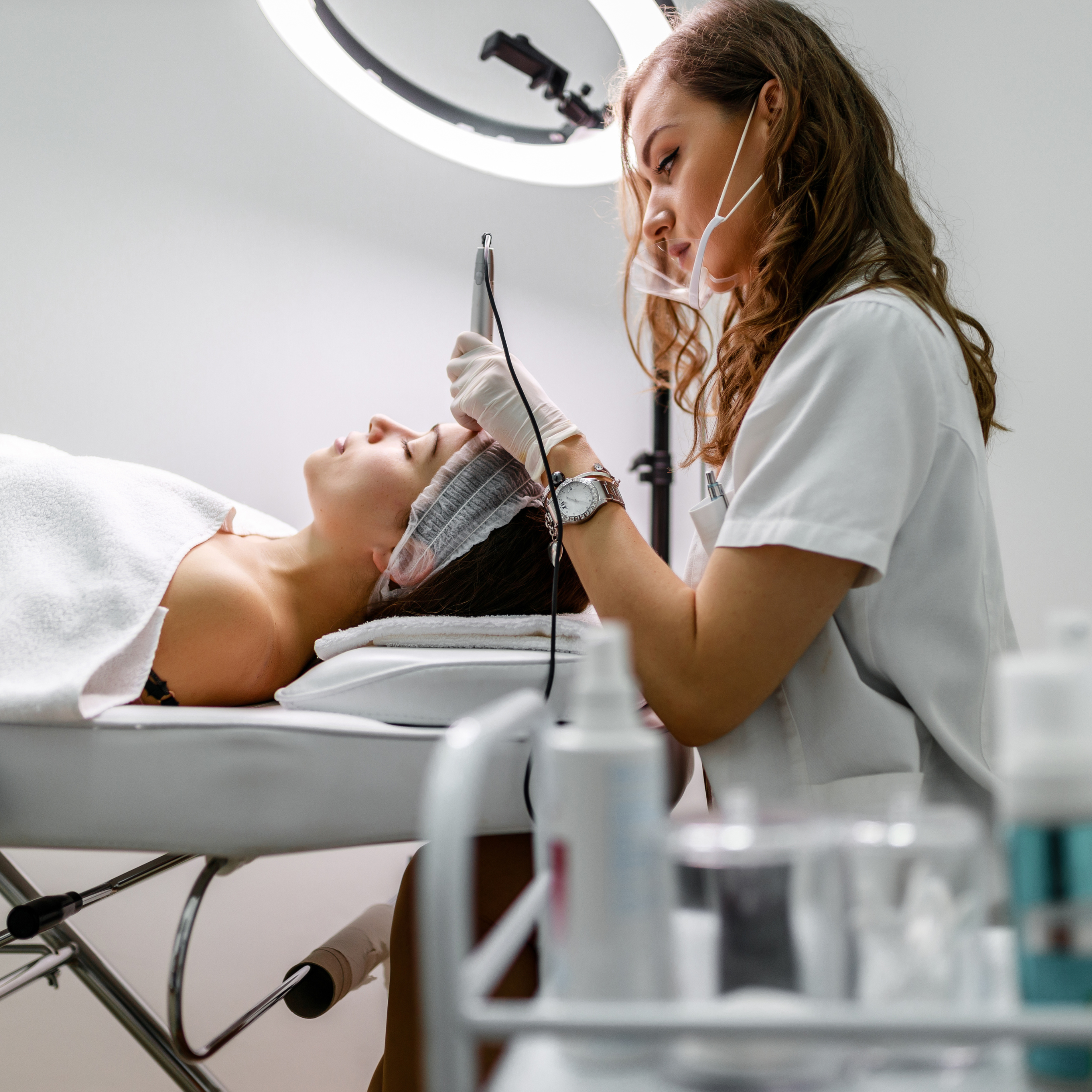 Preparación de cabina y protocolos de facial